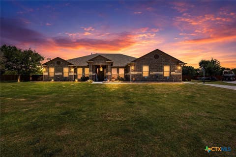 Photo of 119 Savage Circle, Copperas Cove, TX 76522 (MLS # 620998)