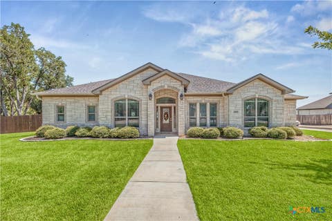 Photo of 5501 Caldelana Drive, Belton, TX 76513 (MLS # 623296)
