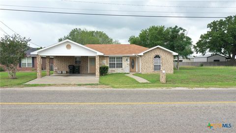 901 E Sarah Street Cuero TX 77954