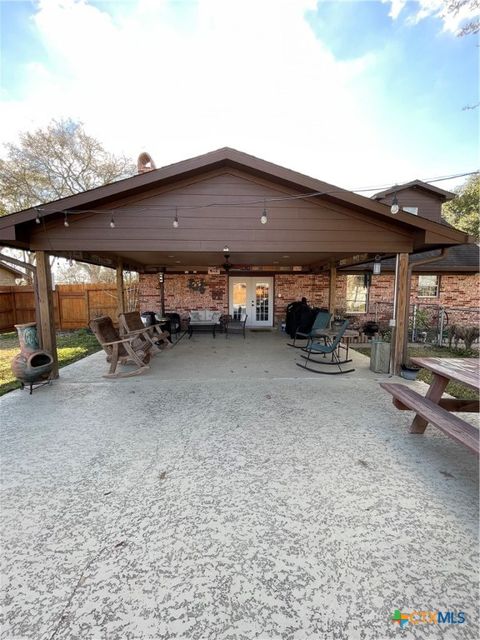 A home in Ganado