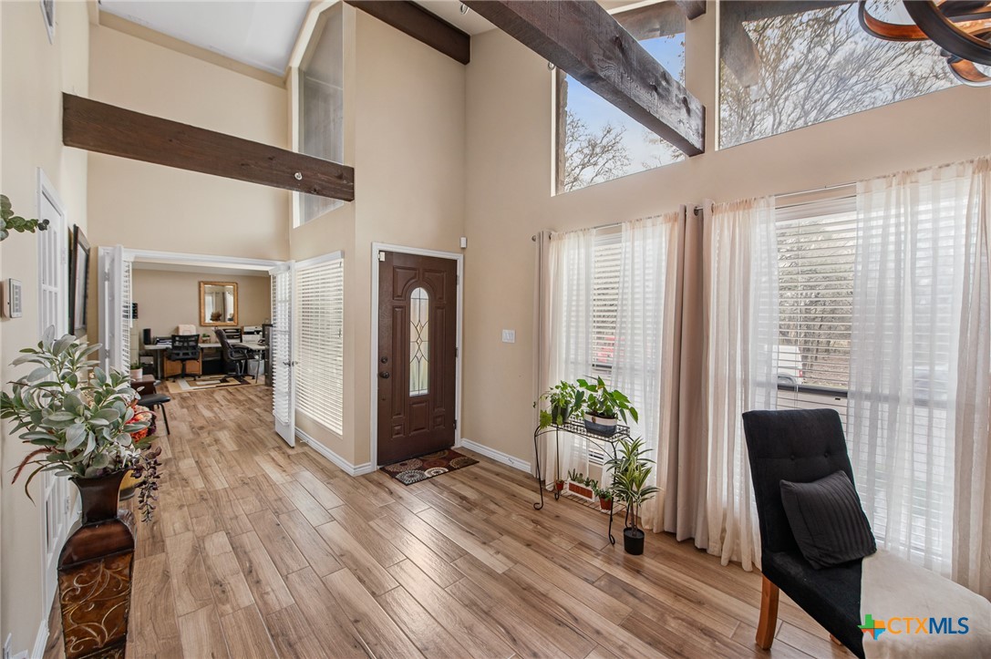 101 Hunters Glen Drive