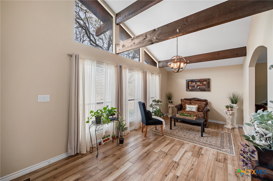 101 Hunters Glen Drive