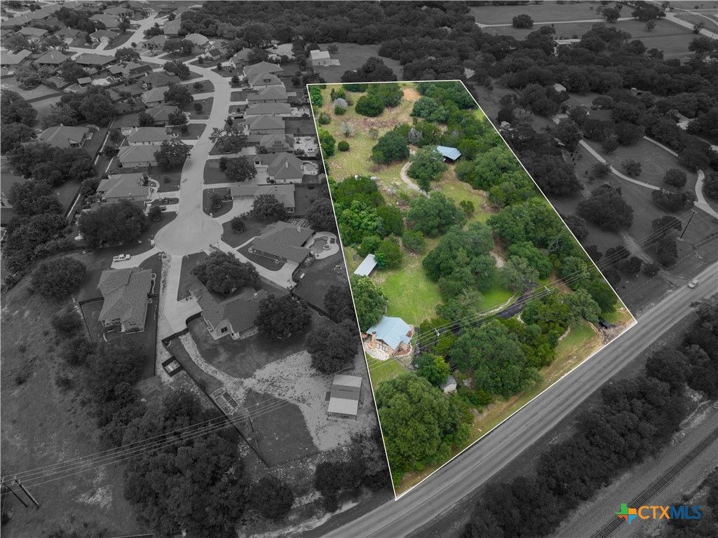 Photo of 2114 Sparta Road, Belton, TX 76513 (MLS # 617376)