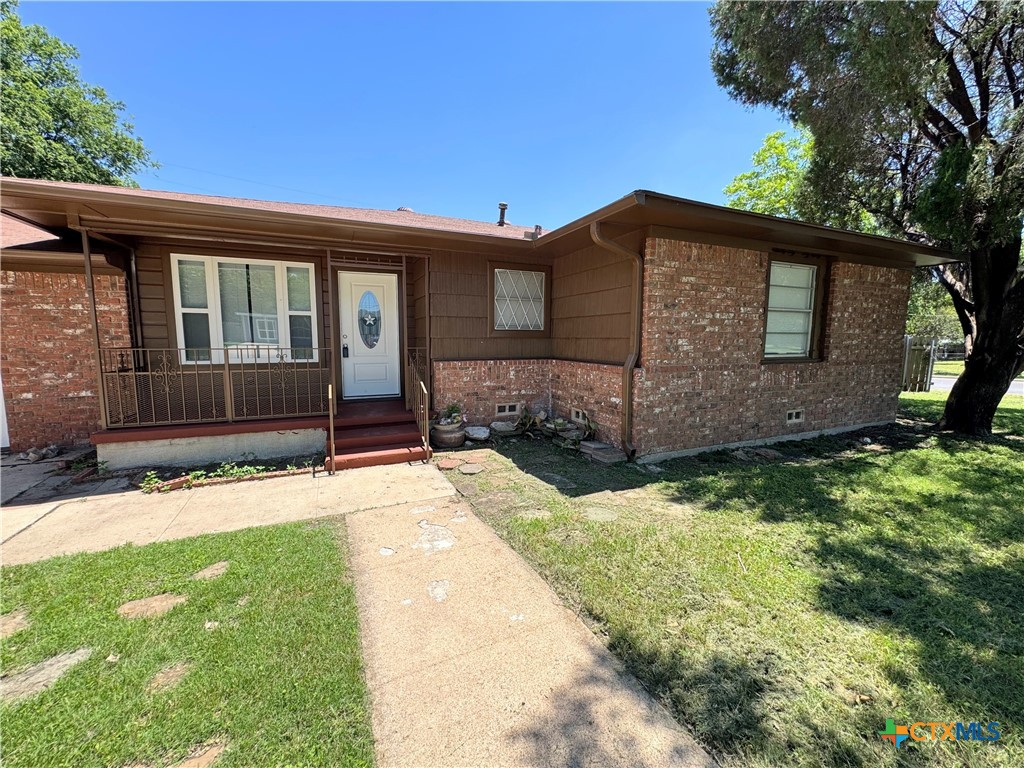1009 S 3rd Street