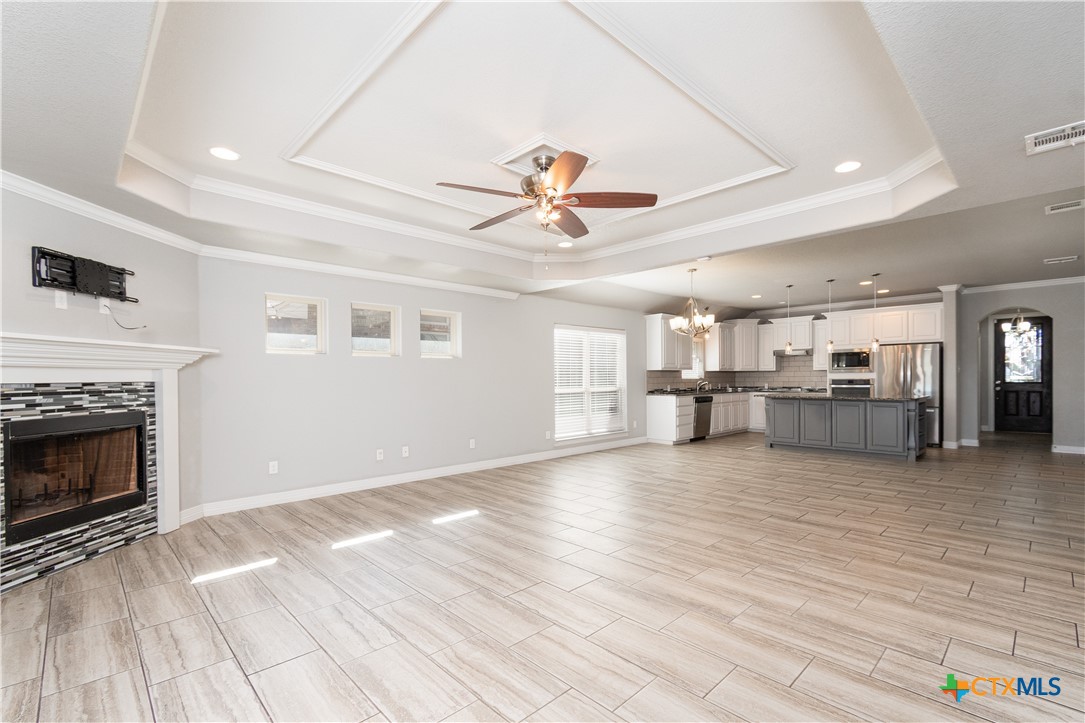 2909 Crystal Ann Drive