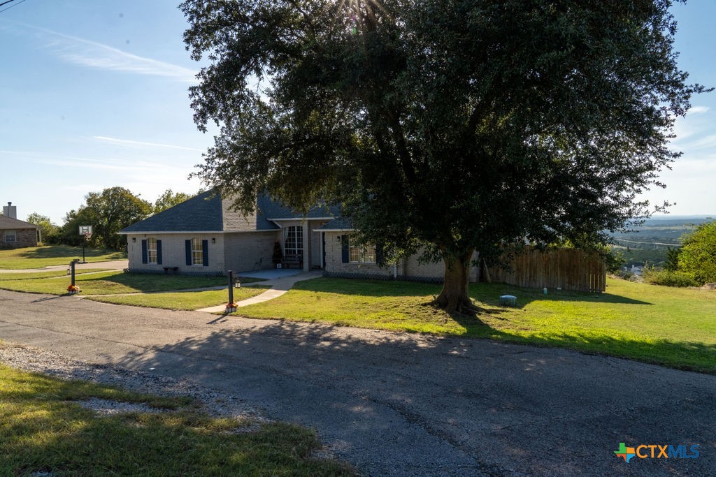 1406 Pony Express Lane