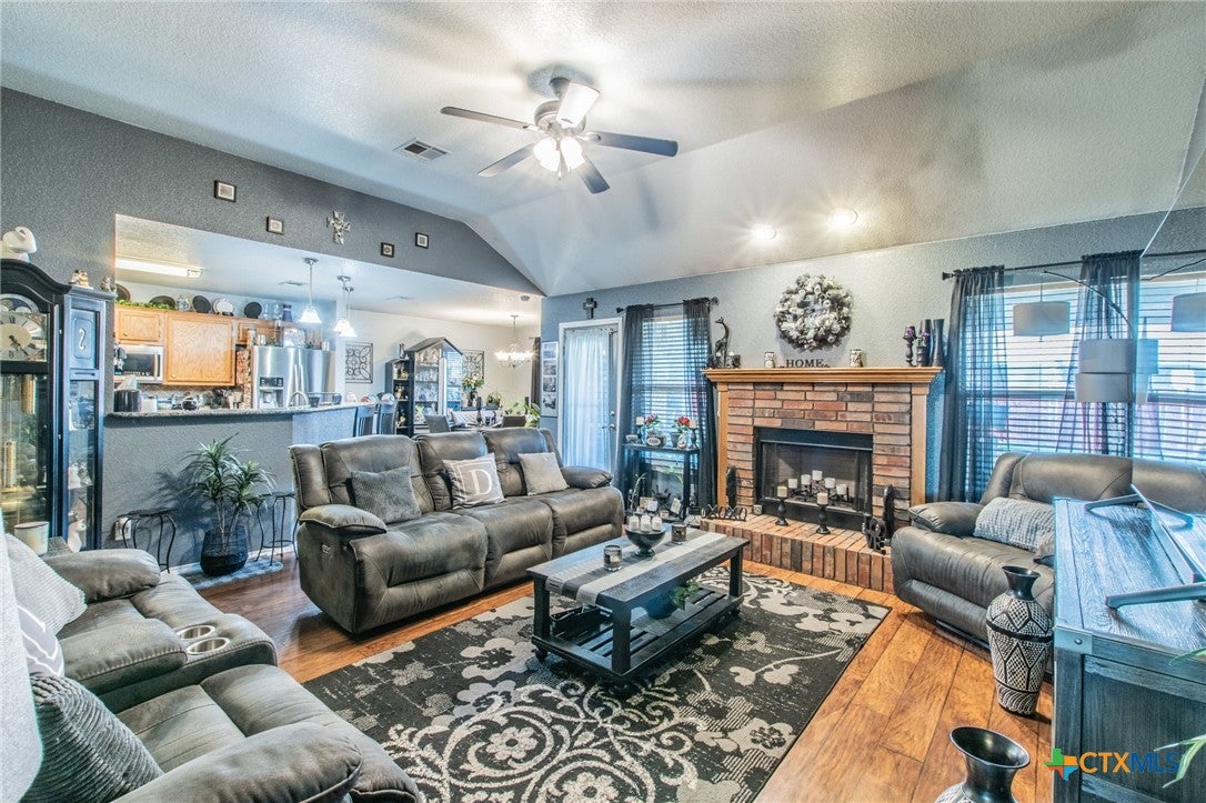 2920 Lindsey Drive