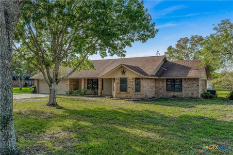 Photo of 540 Crawford Drive, Victoria, TX 77904 (MLS # 627285)