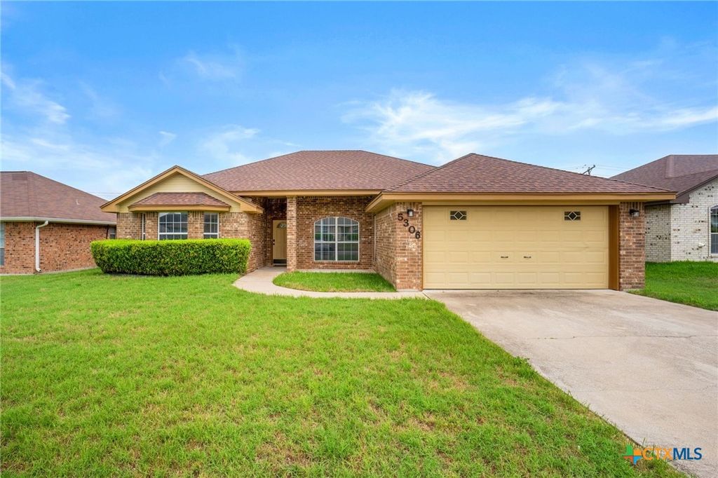 Photo of 5306 Shawn Drive, Killeen, TX 76542 (MLS # 615347)