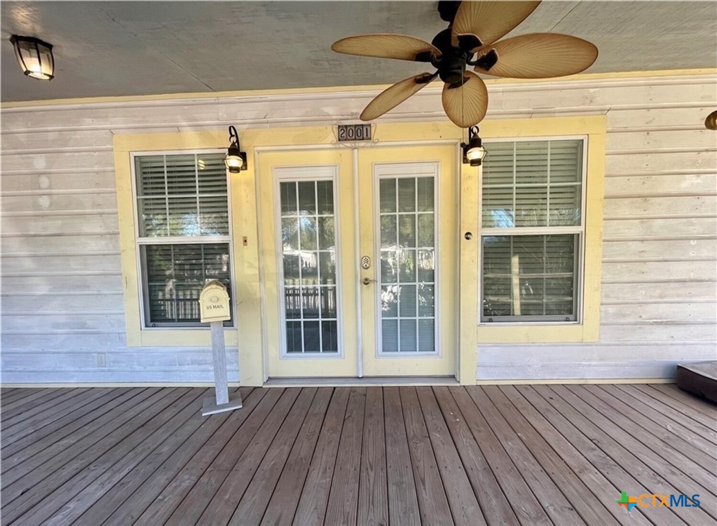 2001 E Forrest Street