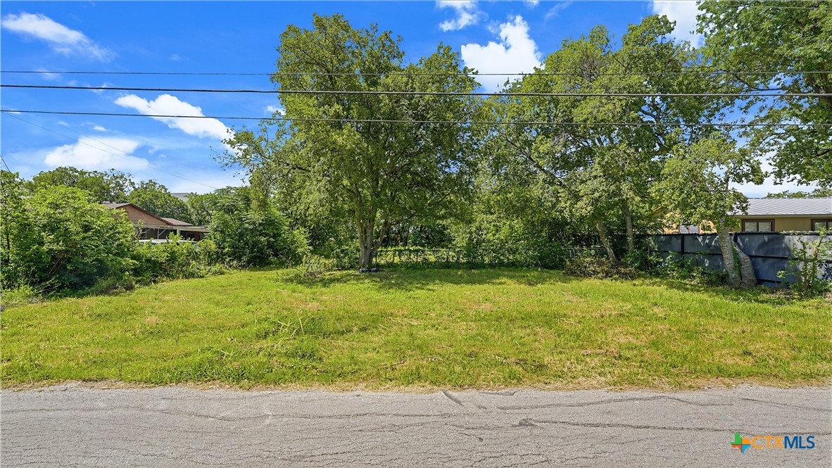 Photo 1 of 11 — 144 Dinn Drive, San Antonio, TX 78218