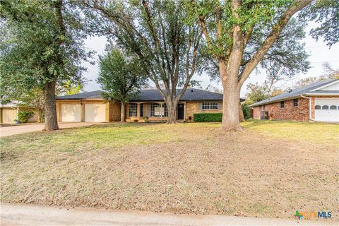 Photo of 3406 White Oak Drive, Temple, TX 76502 (MLS # 598459)