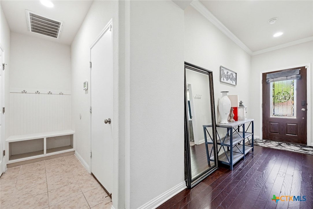 828 Olive Lane