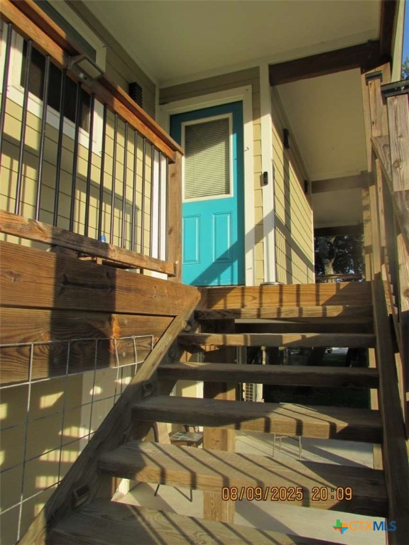 911 W Madison Avenue