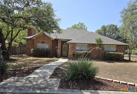 Photo of 1211 Meadow Run, Seguin, TX 78155 (MLS # 625381)