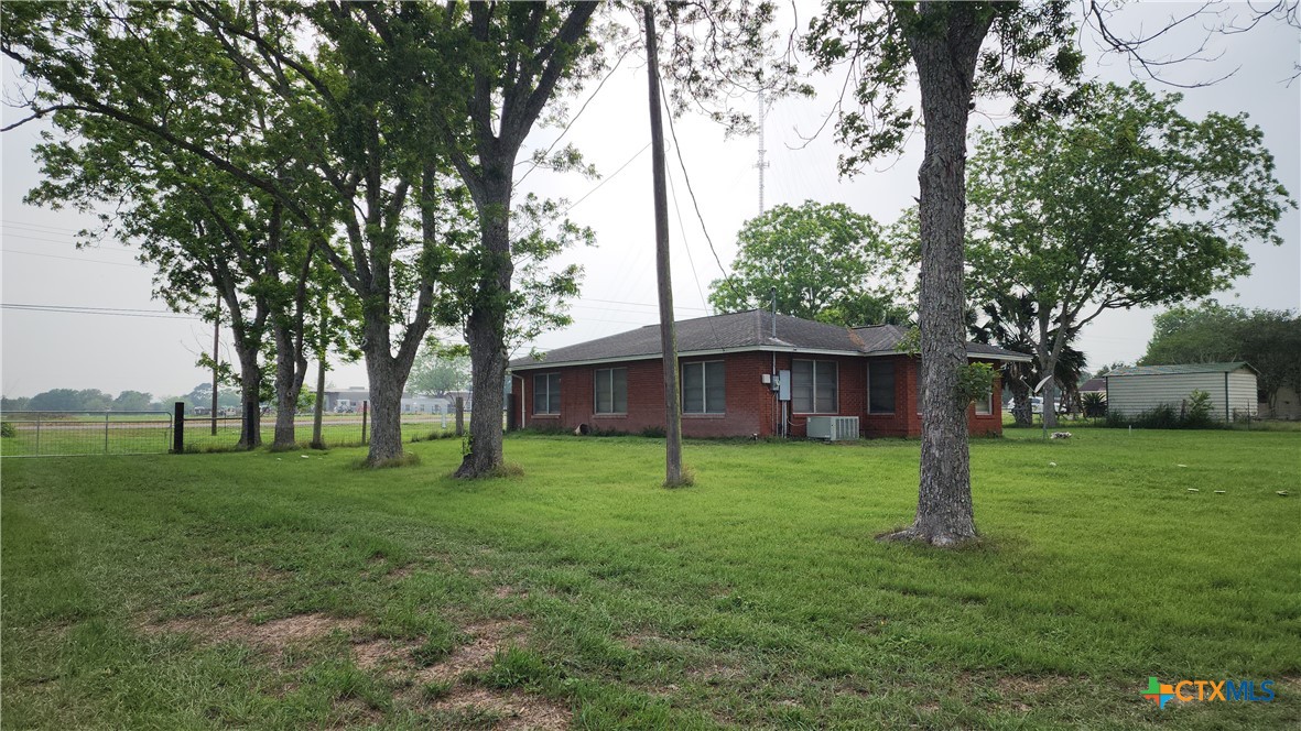 2865 Fm 1685