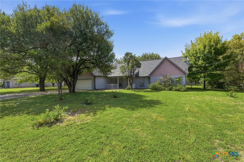 Photo of 485 Pecan Falls, Canyon Lake, TX 78133 (MLS # 621883)