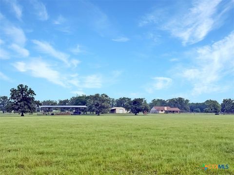 1228 County Road 348 Loop Gause TX 77857