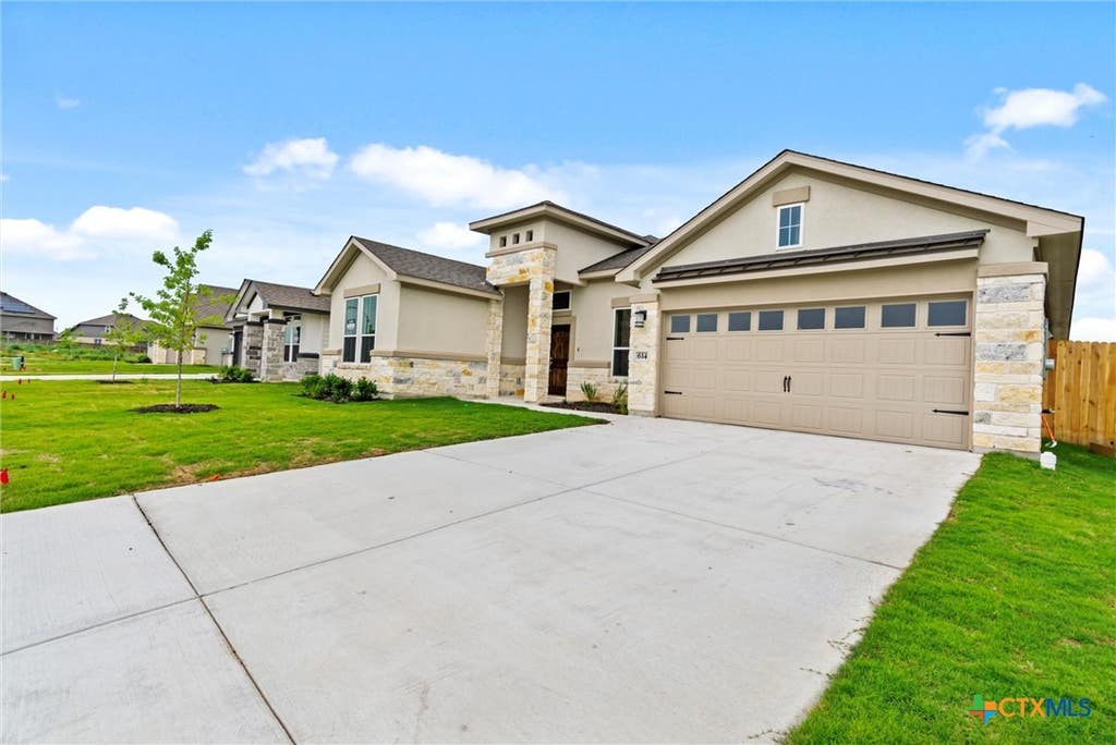 Photo of 6404 Aquilla Drive, Killeen, TX 76542 (MLS # 617327)