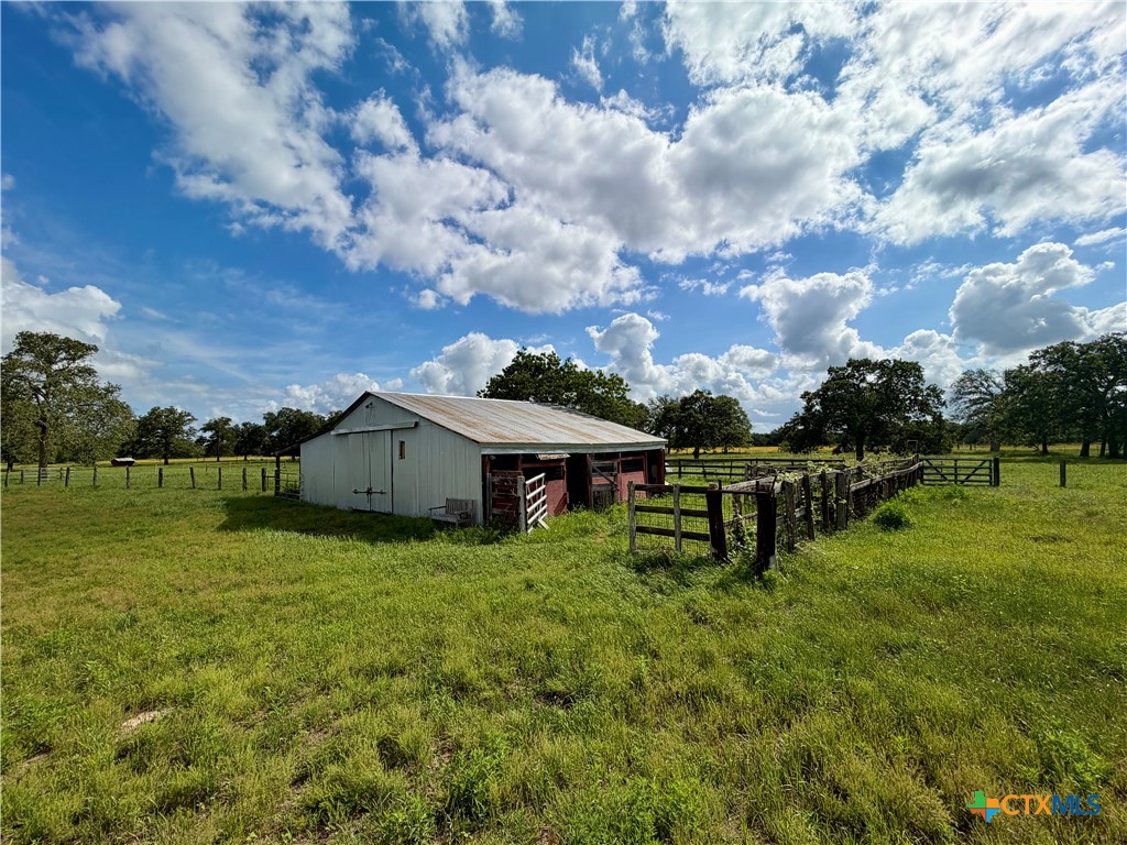 15631 Fm 682 - TRACT G