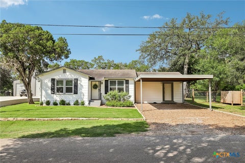 Photo of 1187 Madeline Street, New Braunfels, TX 78132 (MLS # 618138)