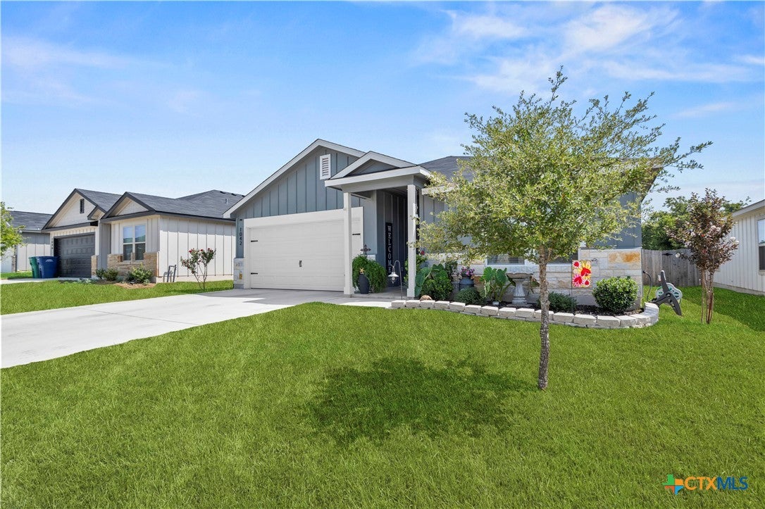 1042 Lexington Drive