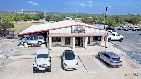 2250 S I-35 Expressway New Braunfels TX 78130