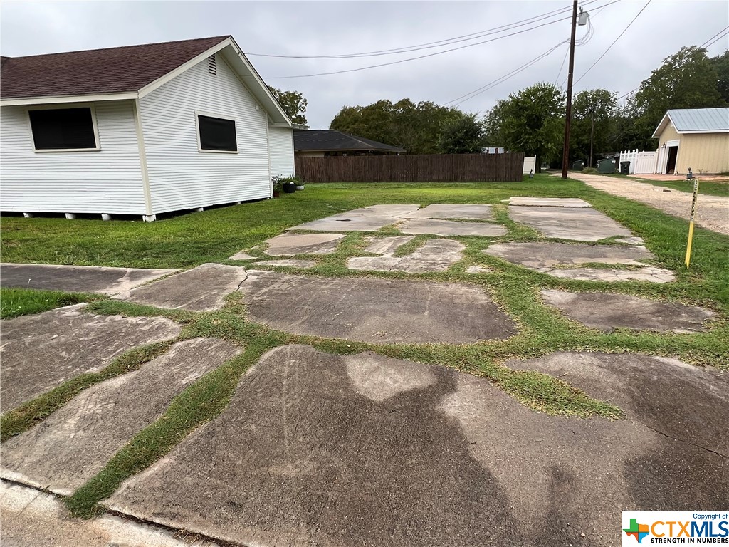 302 W French Street