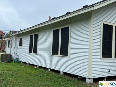 A home in Cuero