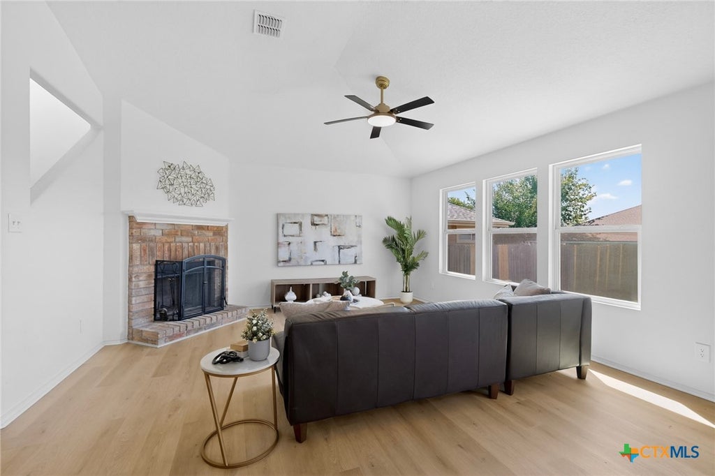 Photo of 7306 Concerto Drive, San Antonio, TX 78266 (MLS # 613915)