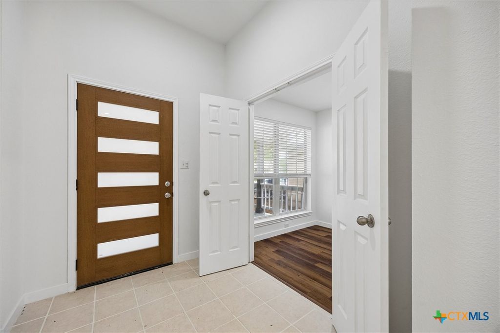 Photo of 1751 Joy Spring, New Braunfels, TX 78130 (MLS # 610280)