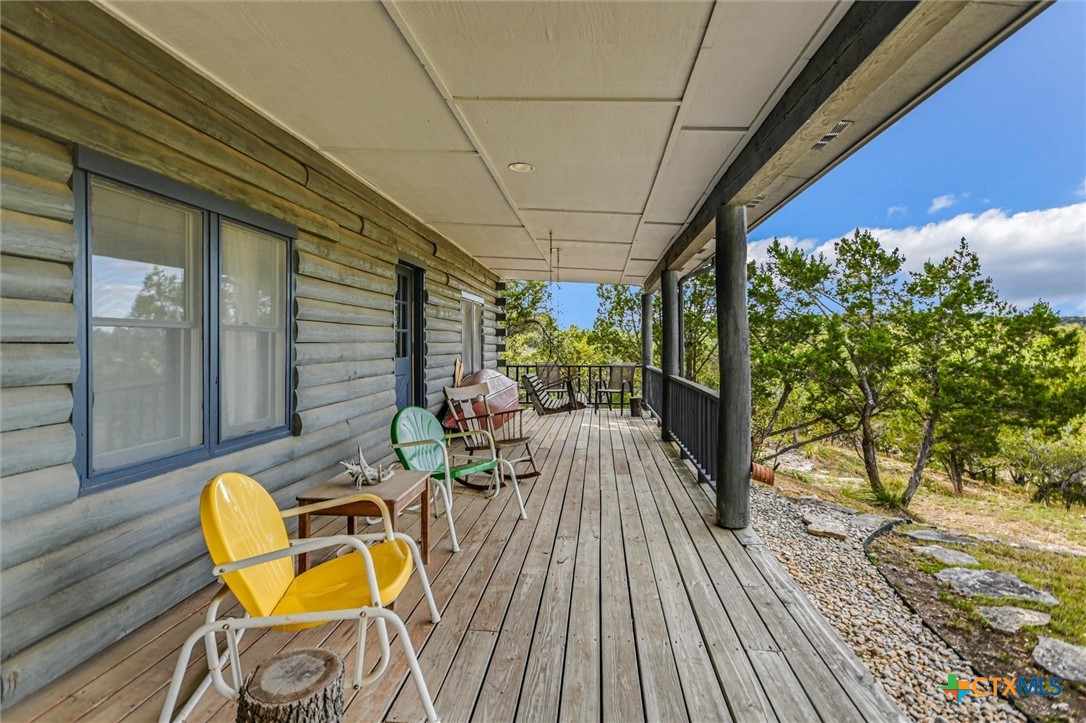 707 Deer Lake Road