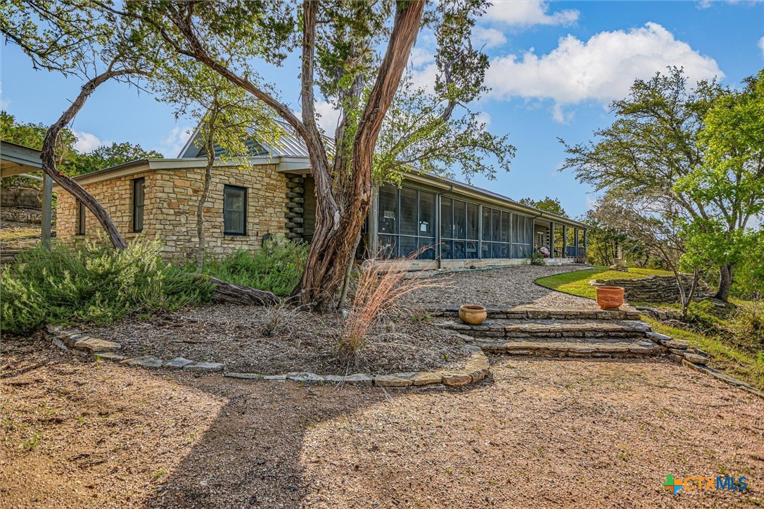 707 Deer Lake Road