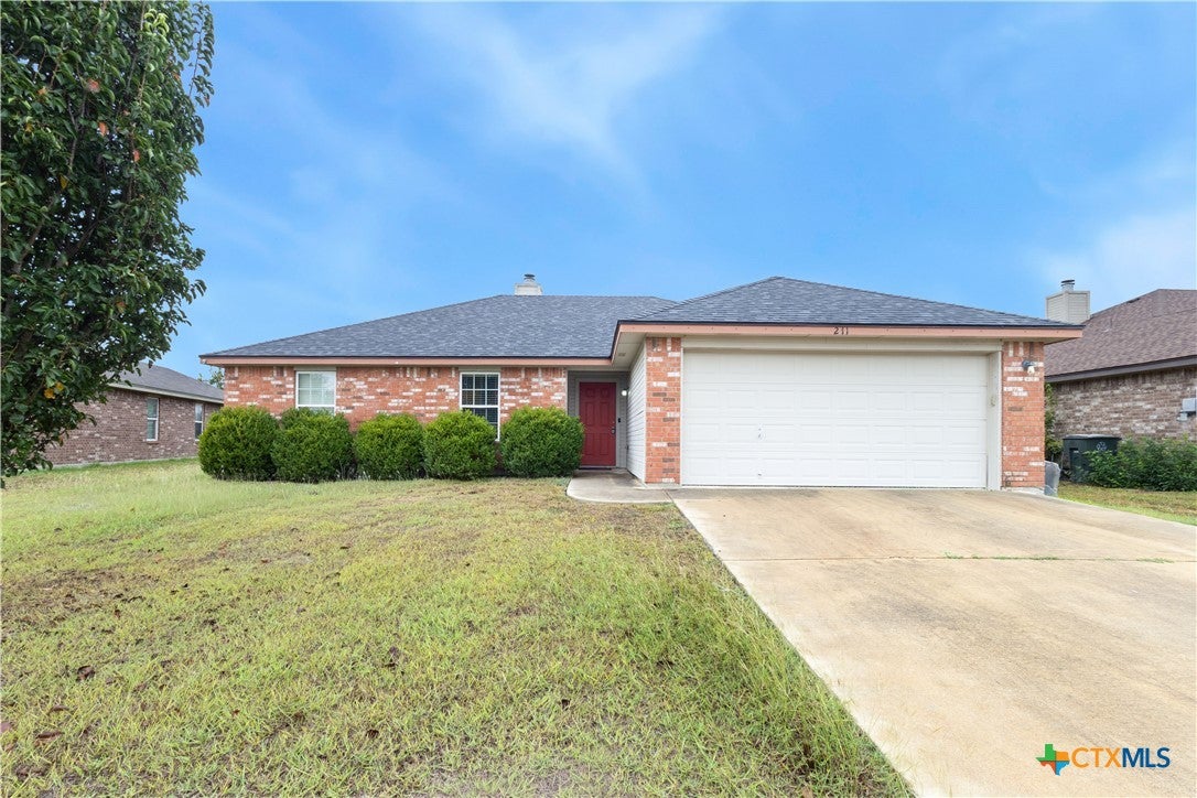 211 Mccullough Loop