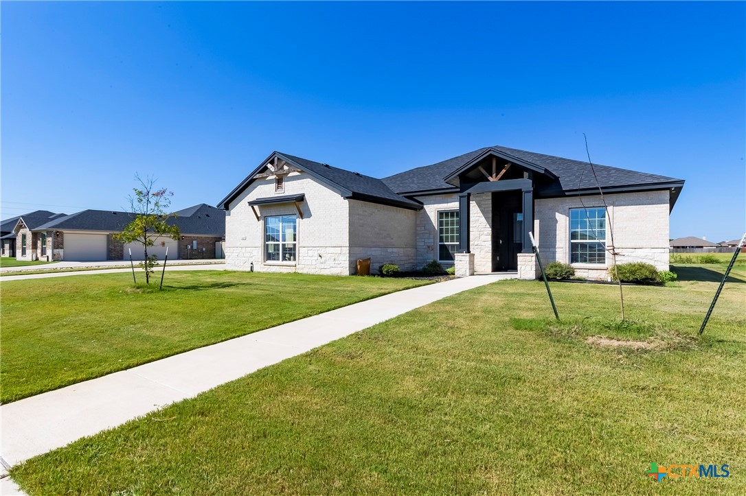 2405 Sandpiper Drive