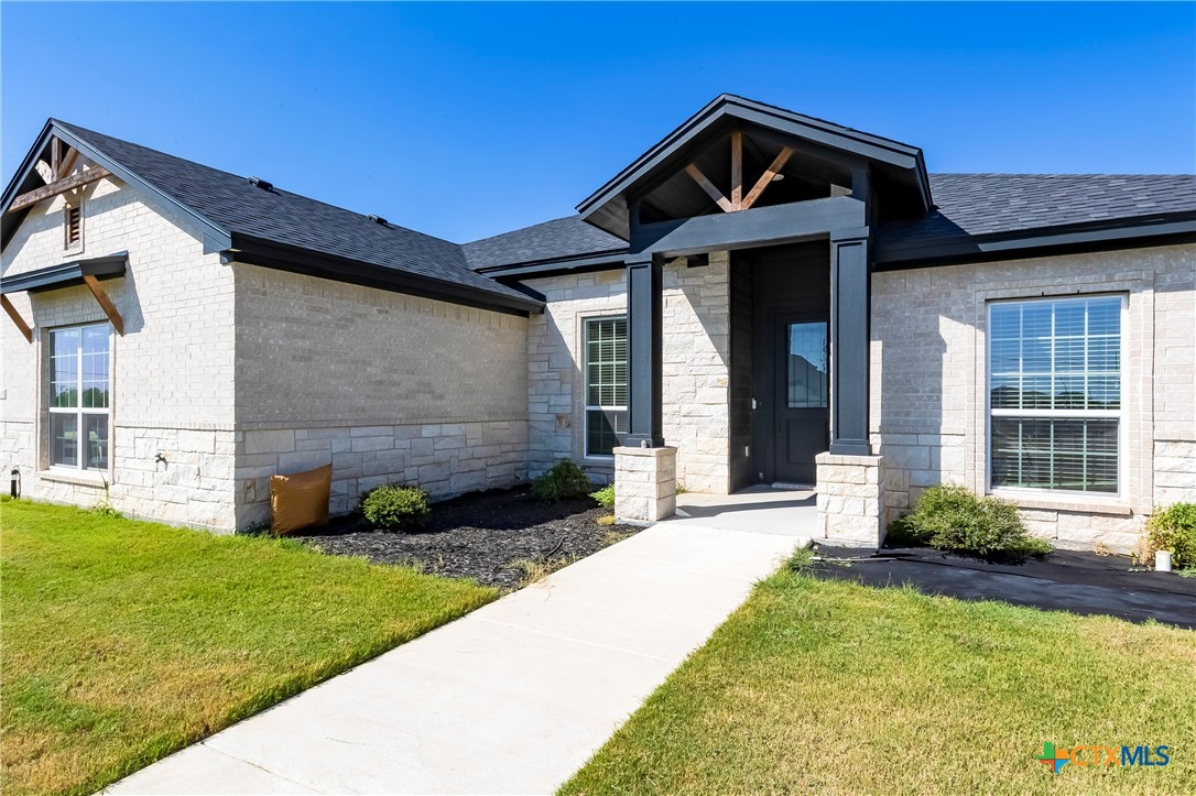 2405 Sandpiper Drive