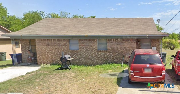 Photo 1 of 11 — 307 E Avenue A, Copperas Cove, TX 76522