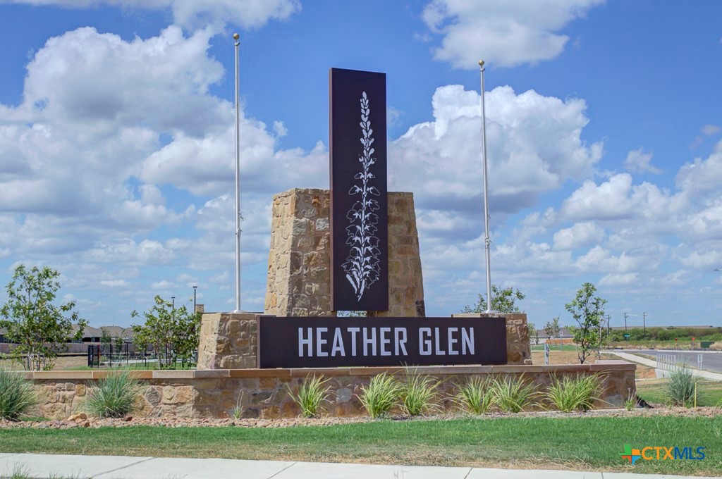 New Braunfels, Texas 78130, United States, 3 Bedrooms Bedrooms, ,2 BathroomsBathrooms,Residential,Pending,45274