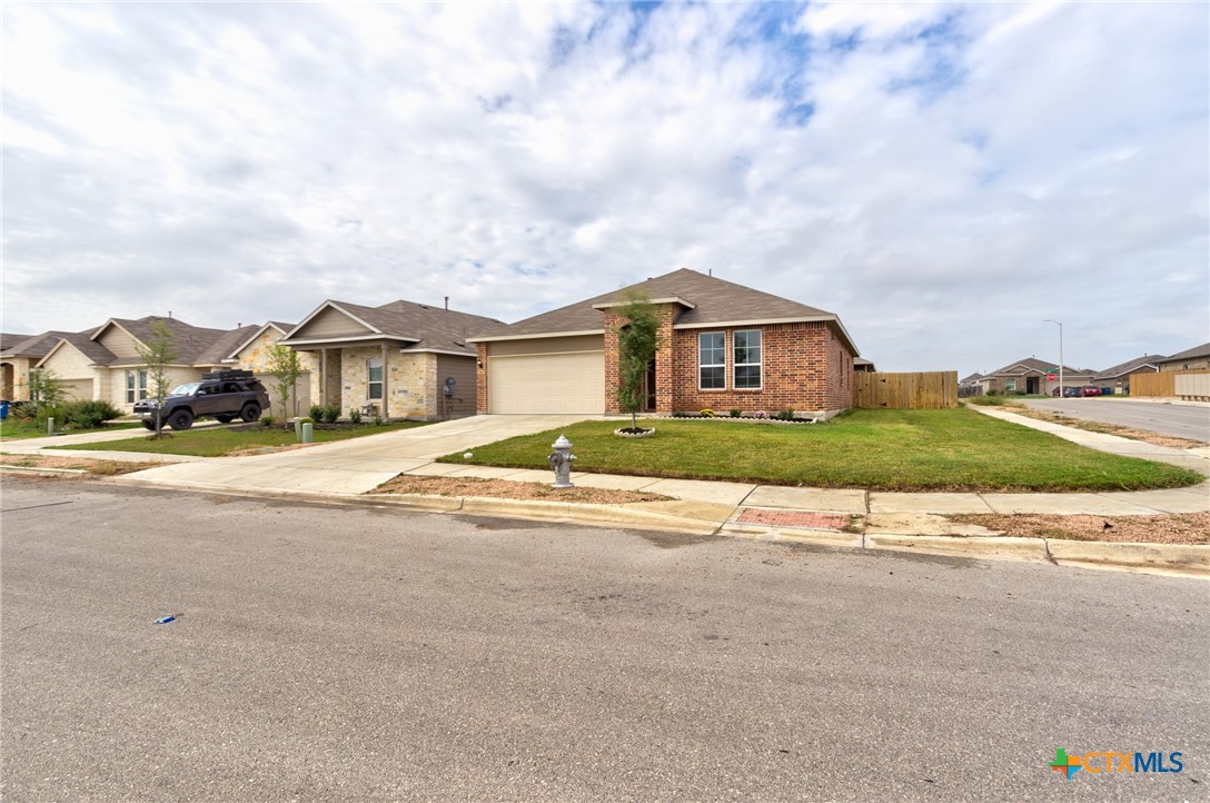 New Braunfels, Texas 78130, United States, 3 Bedrooms Bedrooms, ,2 BathroomsBathrooms,Residential,Pending,45274