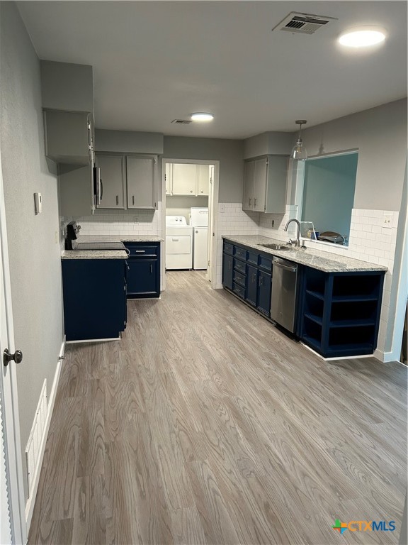 3705 Oakridge Boulevard