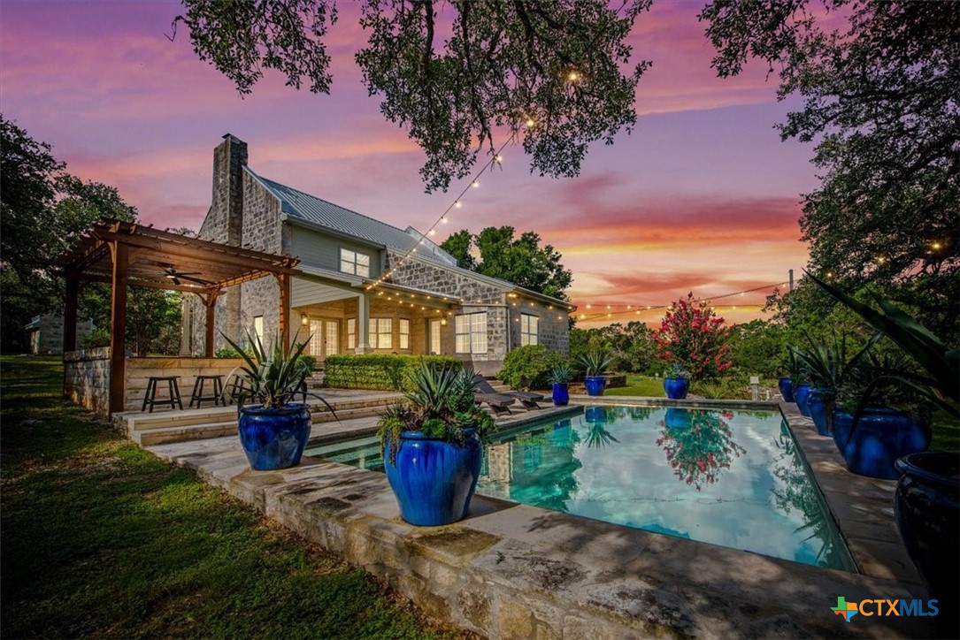 1660 W McCarty Lane