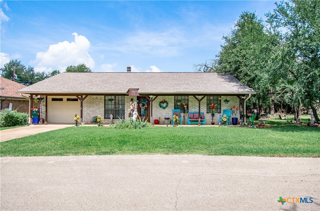 Belton, Texas 76513, United States, 3 Bedrooms Bedrooms, ,1 BathroomBathrooms,Residential,Active,175300
