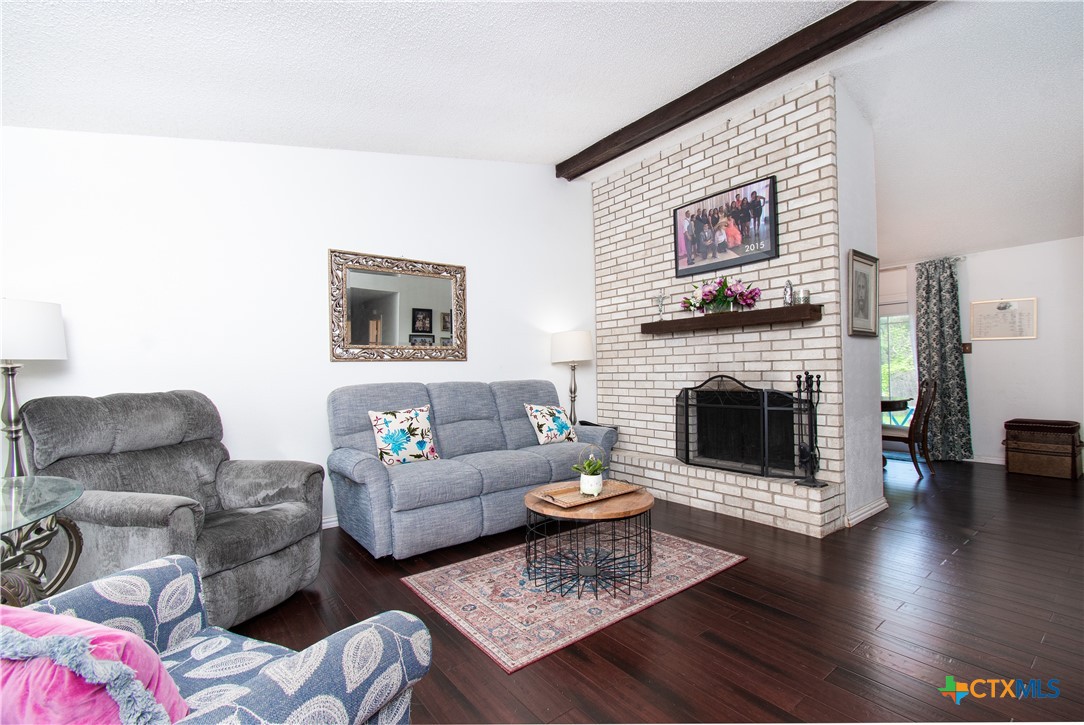 Belton, Texas 76513, United States, 3 Bedrooms Bedrooms, ,1 BathroomBathrooms,Residential,Active,175300