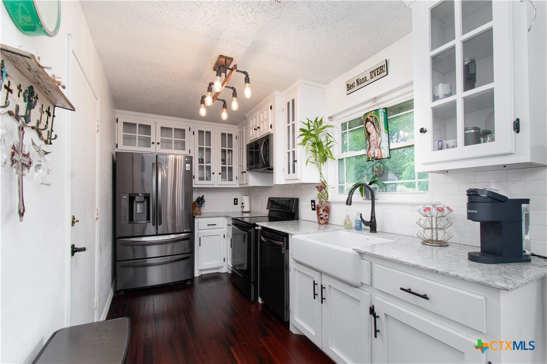 Belton, Texas 76513, United States, 3 Bedrooms Bedrooms, ,1 BathroomBathrooms,Residential,Active,175300