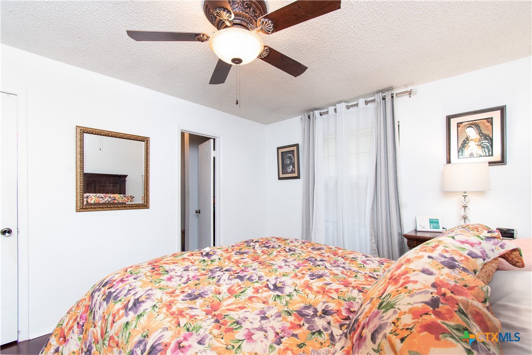 Belton, Texas 76513, United States, 3 Bedrooms Bedrooms, ,1 BathroomBathrooms,Residential,Active,175300