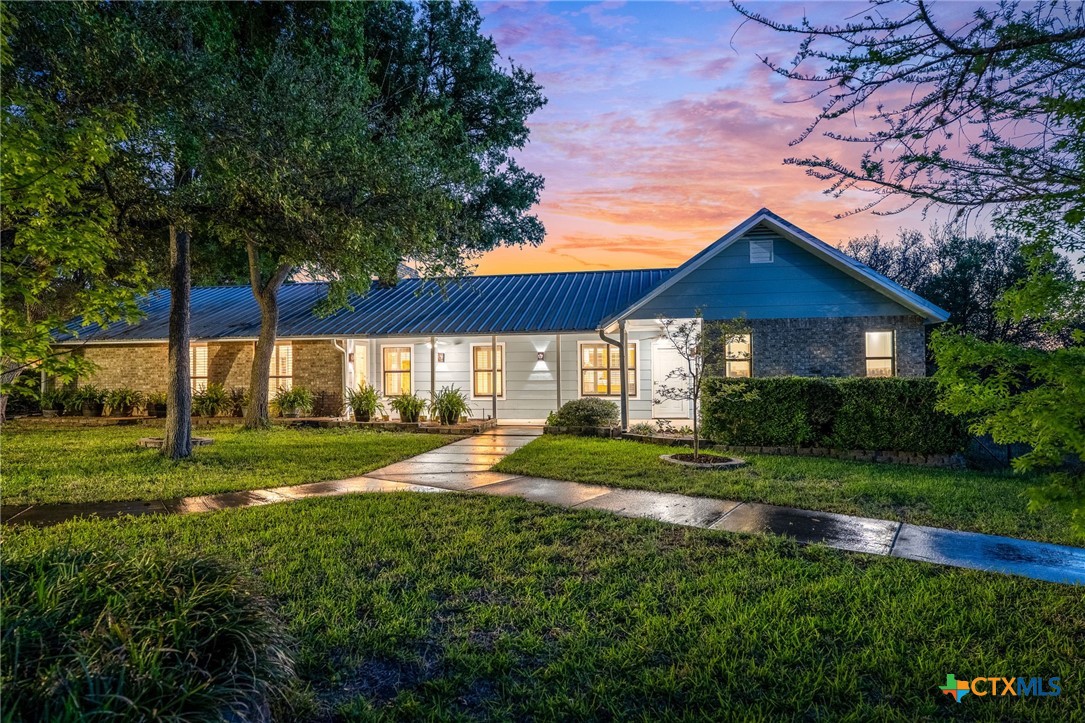 102 Adams Way