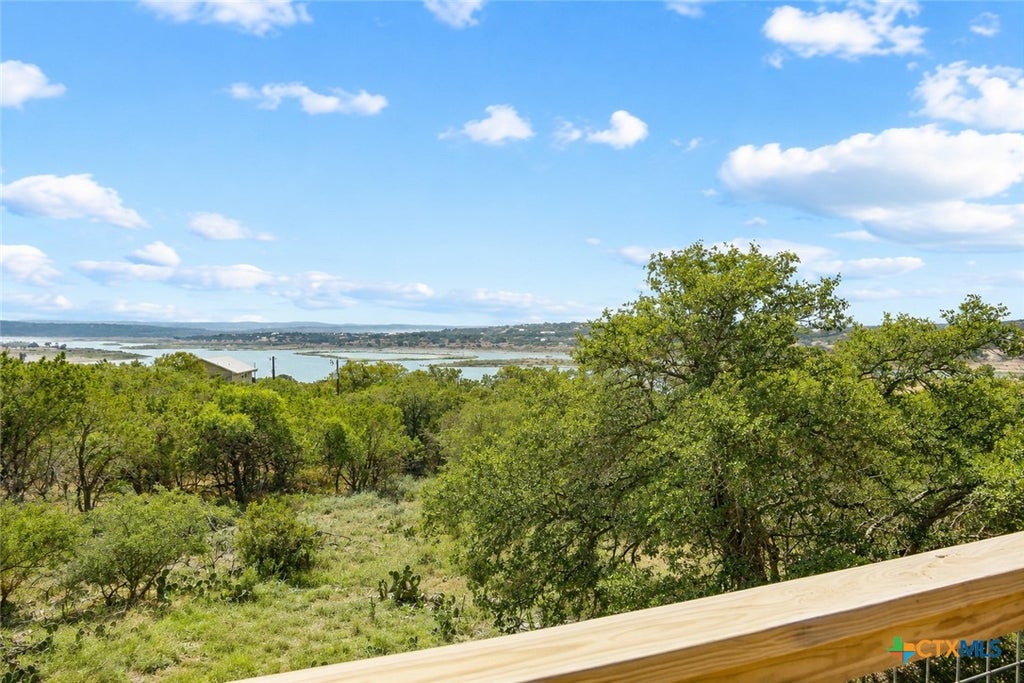 Photo of 1676 Cattail, Canyon Lake, TX 78133 (MLS # 595316)