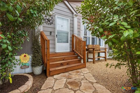 11200 Ridgewood Drive Salado TX 76571