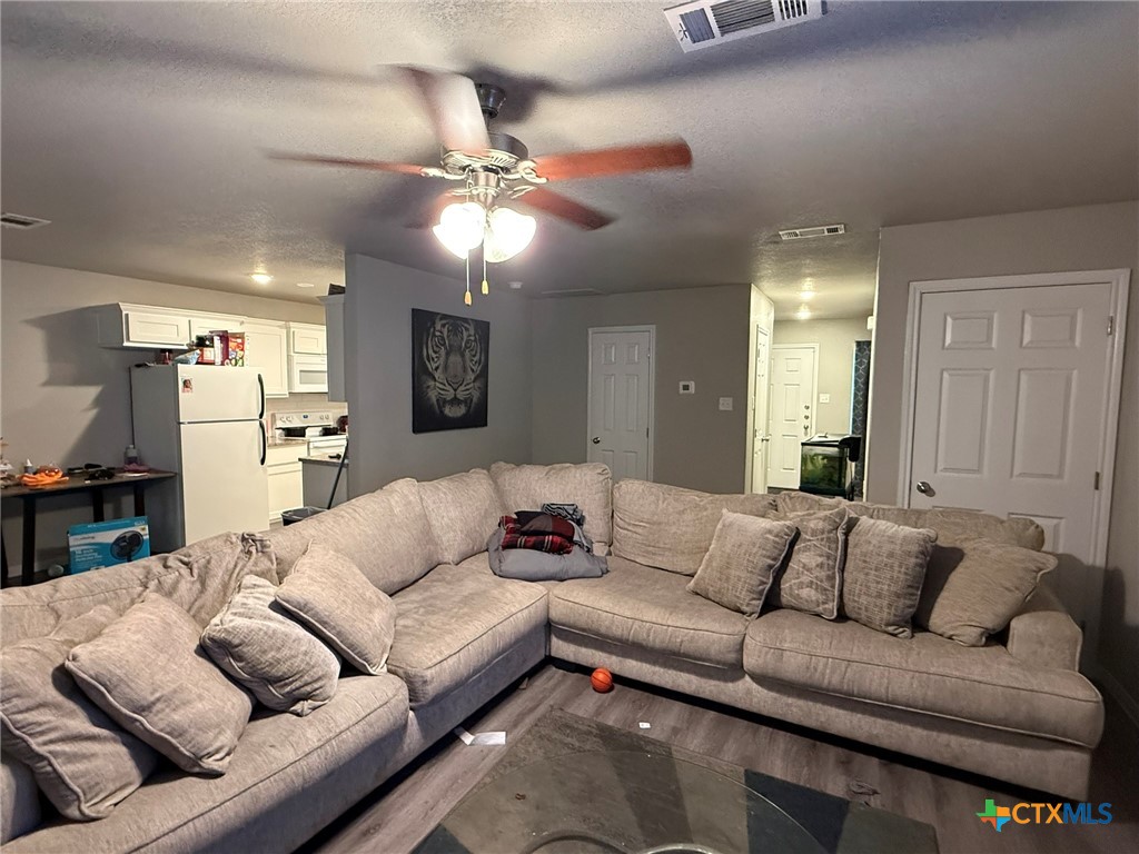 1604 Pontotoc Trace