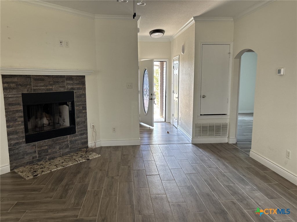 2512 Jake Drive